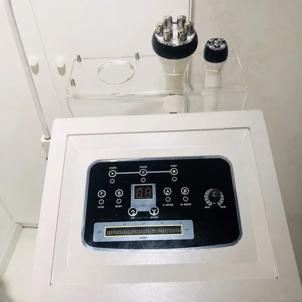 小顔ハイパーナイフ